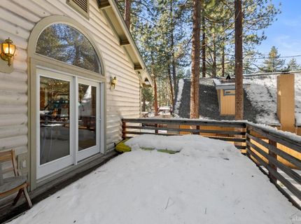 874 San Jose Avenue, South Lake Tahoe, CA 96150 Photo