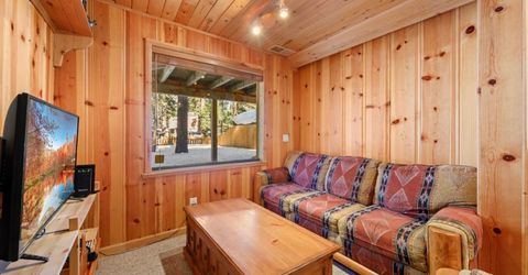 874 San Jose Avenue, South Lake Tahoe, CA 96150 Photo