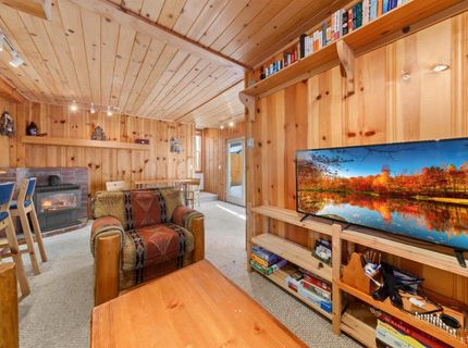 874 San Jose Avenue, South Lake Tahoe, CA 96150 Photo