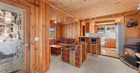 874 San Jose Avenue, South Lake Tahoe, CA 96150 Photo