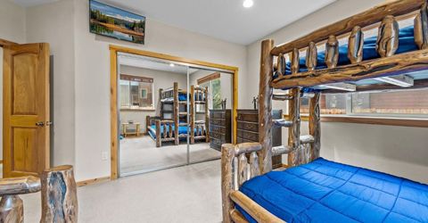 1072 Turnback Trail, South Lake Tahoe, CA 96150 Photo