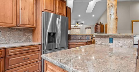 1072 Turnback Trail, South Lake Tahoe, CA 96150 Photo