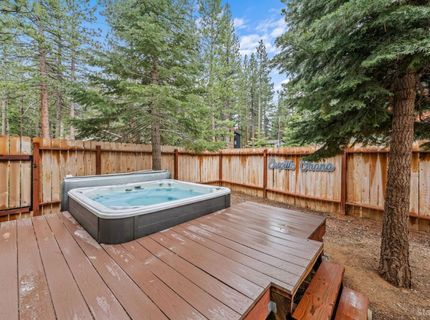 1072 Turnback Trail, South Lake Tahoe, CA 96150 Photo