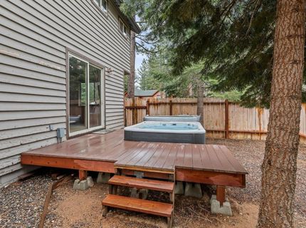 1072 Turnback Trail, South Lake Tahoe, CA 96150 Photo