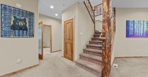 1072 Turnback Trail, South Lake Tahoe, CA 96150 Photo