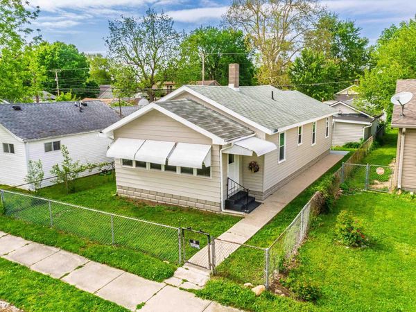 1448 W 14th Street, Muncie, IN 47302