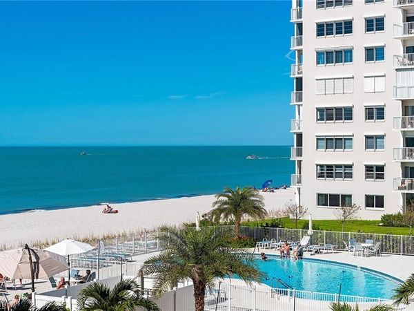 3443 Gulf Shore BLVD N, Unit 313, NAPLES, FL 34103