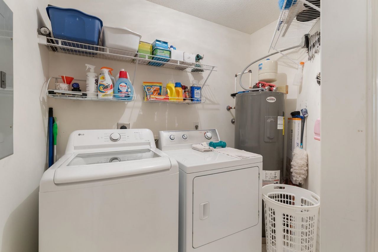 4390 Daphne Ln. Photo 18