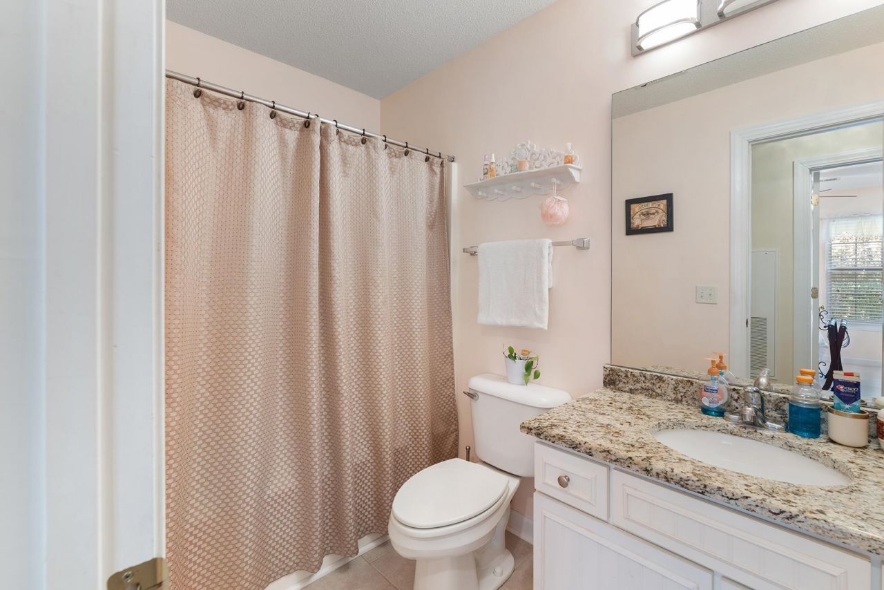 4390 Daphne Ln. Photo 22