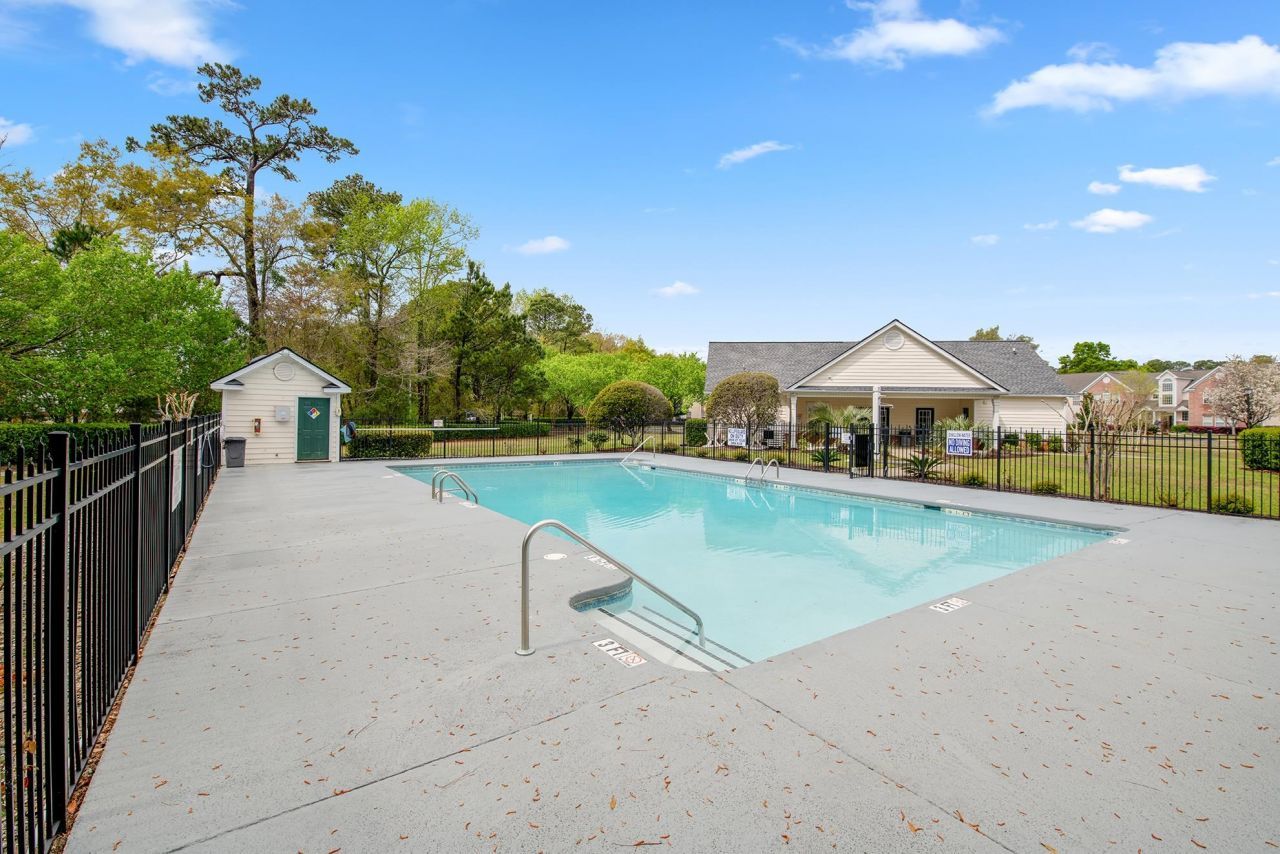 4390 Daphne Ln. Photo 37