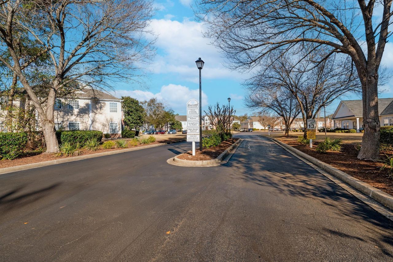 4390 Daphne Ln. Photo 40