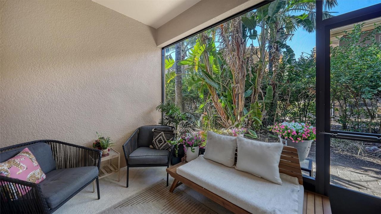 5507 Napa Drive, Sarasota, FL 34243 Photo