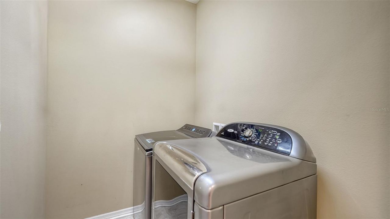 5507 Napa Drive, Sarasota, FL 34243 Photo