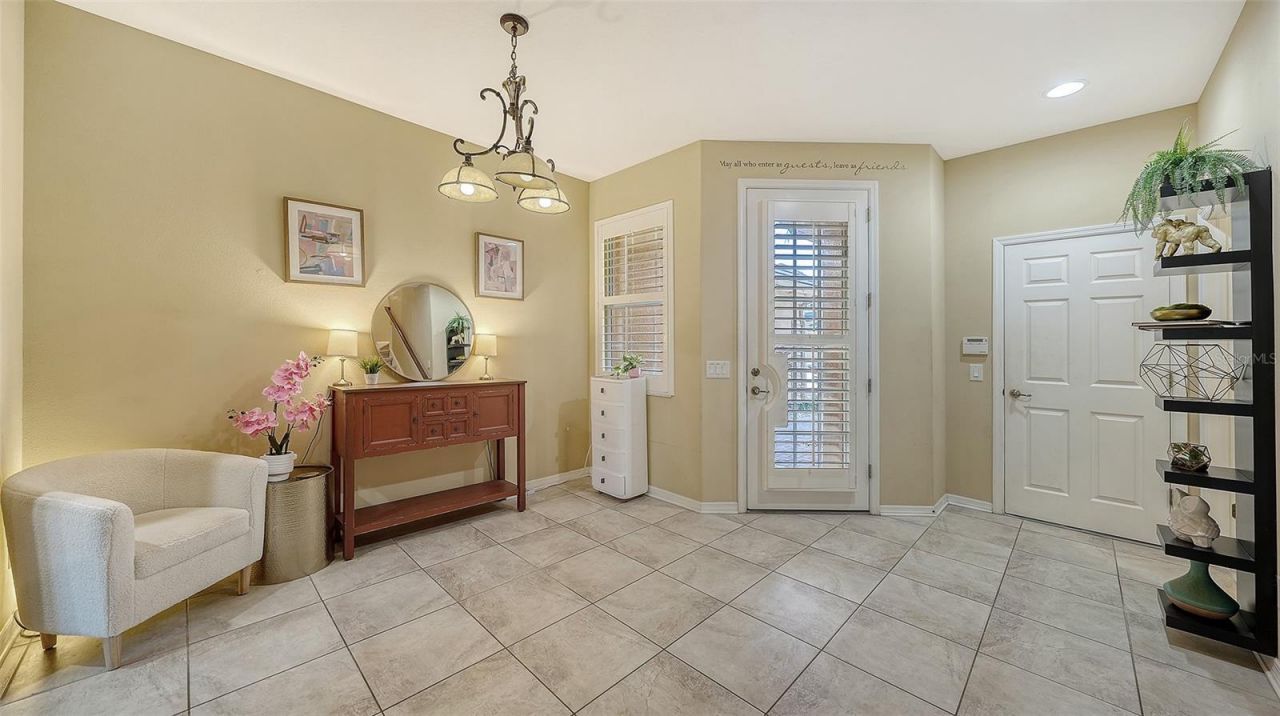 5507 Napa Drive, Sarasota, FL 34243 Photo