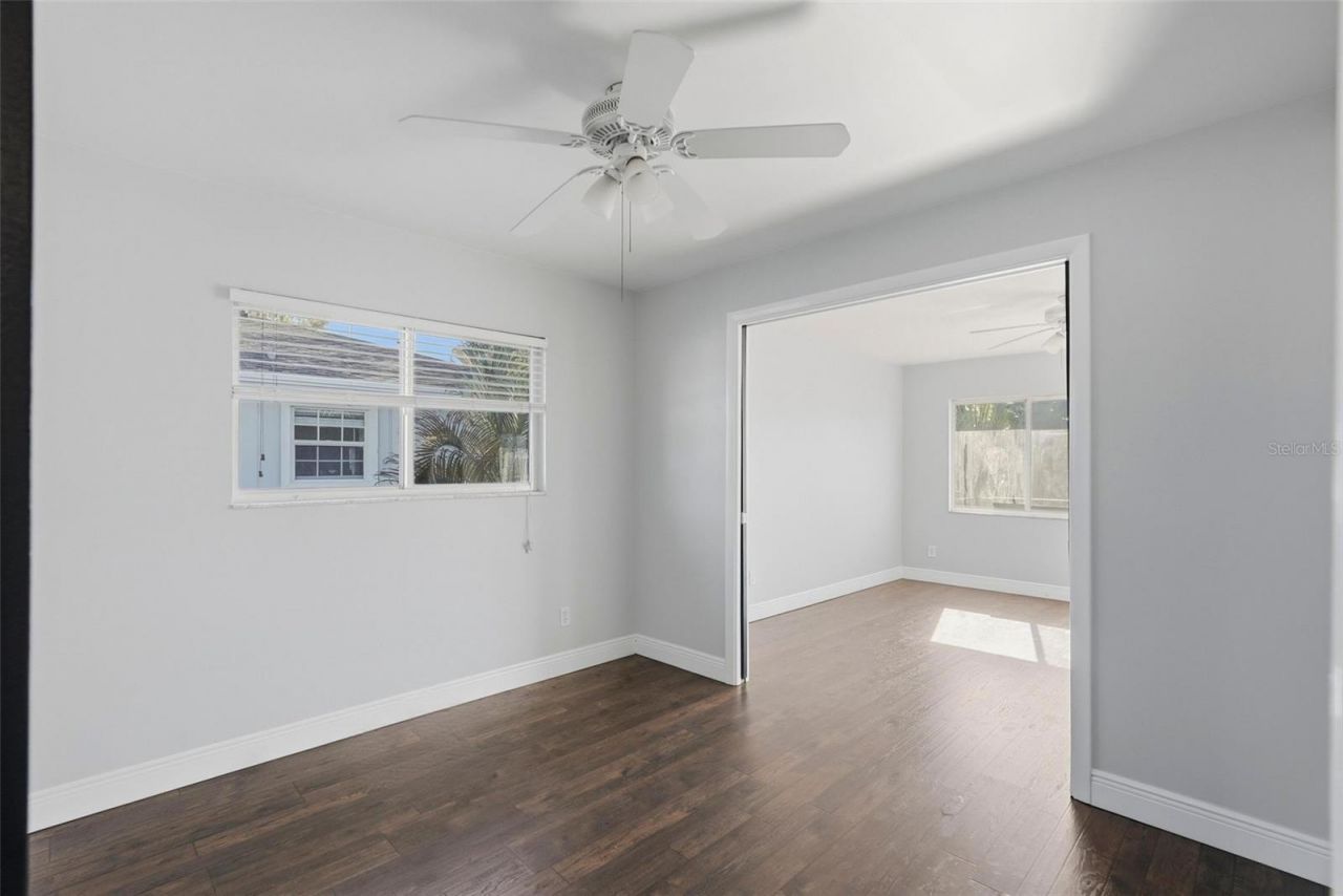 1858 Michigan Avenue Ne, Saint Petersburg, FL 33703 Photo