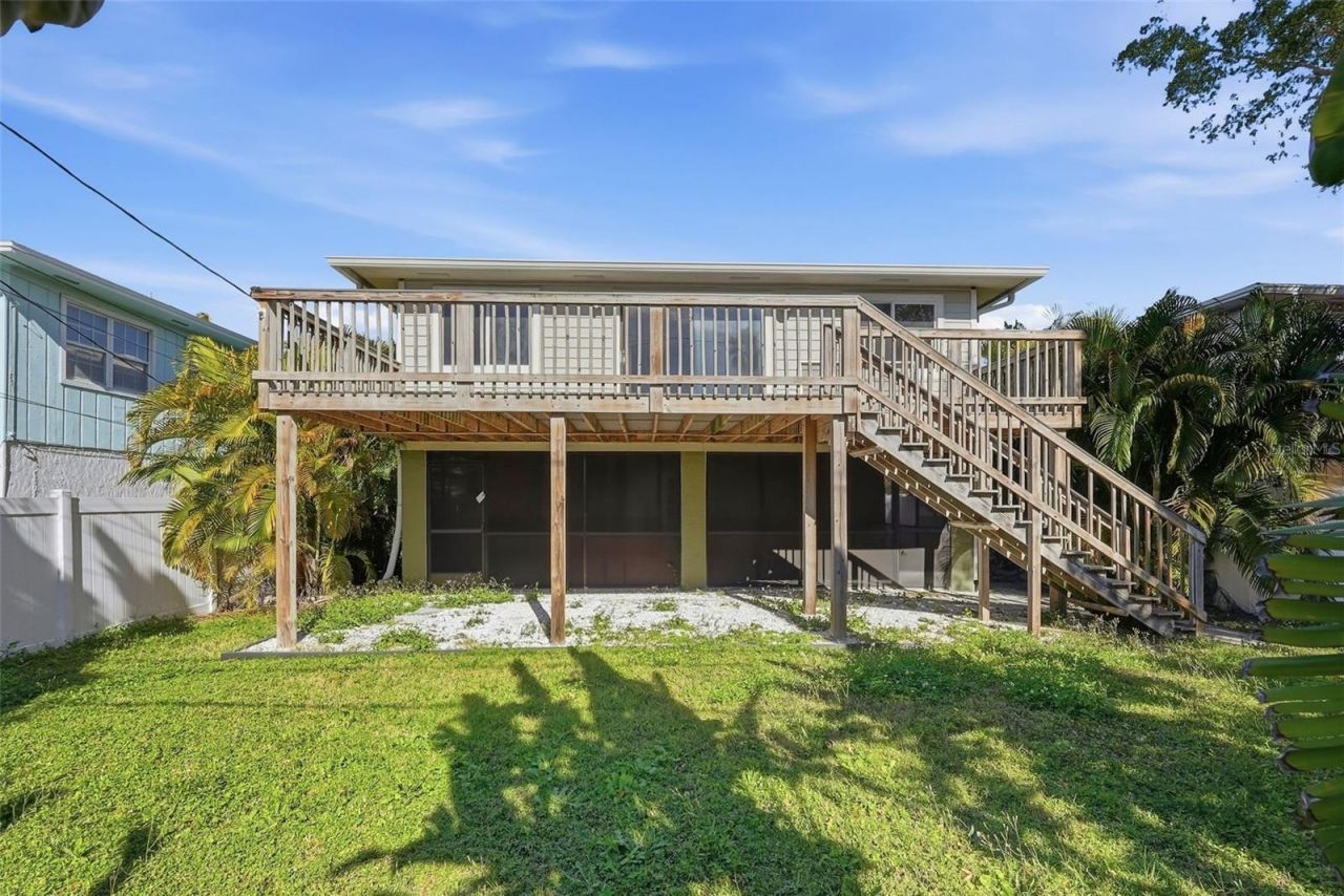 1858 Michigan Avenue Ne, Saint Petersburg, FL 33703 Photo