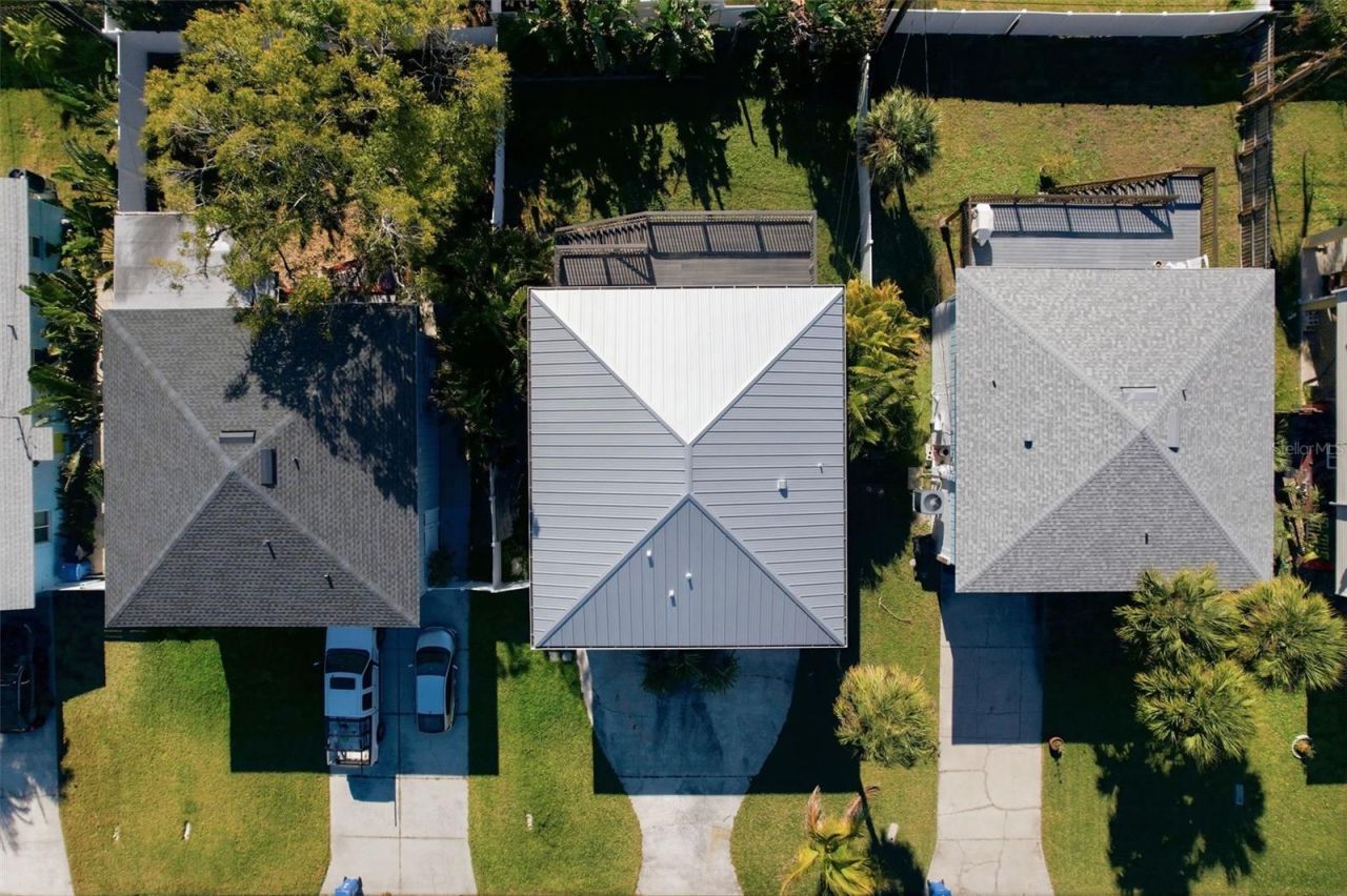 1858 Michigan Avenue Ne, Saint Petersburg, FL 33703 Photo