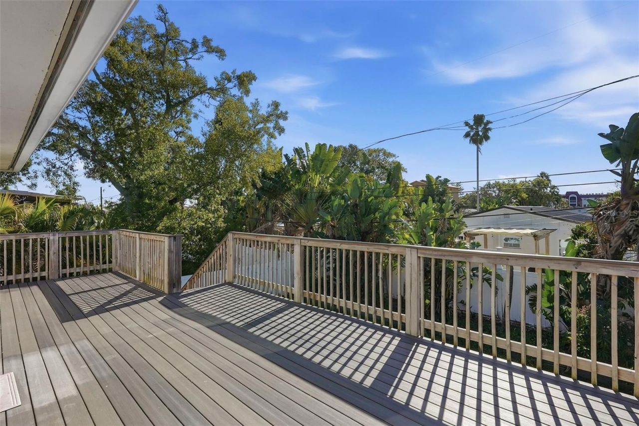 1858 Michigan Avenue Ne, Saint Petersburg, FL 33703 Photo