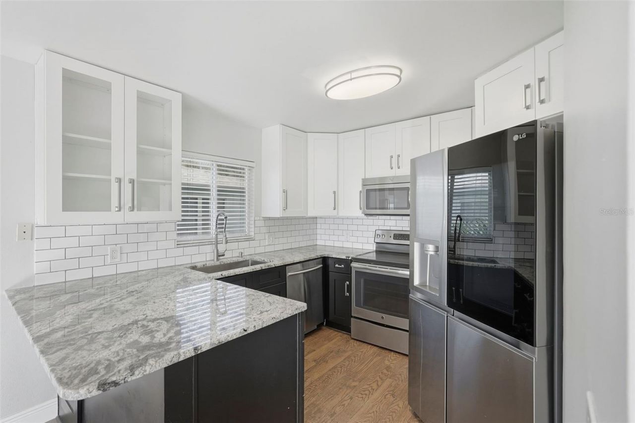 1858 Michigan Avenue Ne, Saint Petersburg, FL 33703 Photo