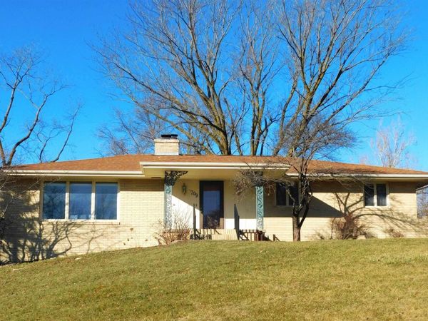 709 Pleasant Street, Denison, IA 51442