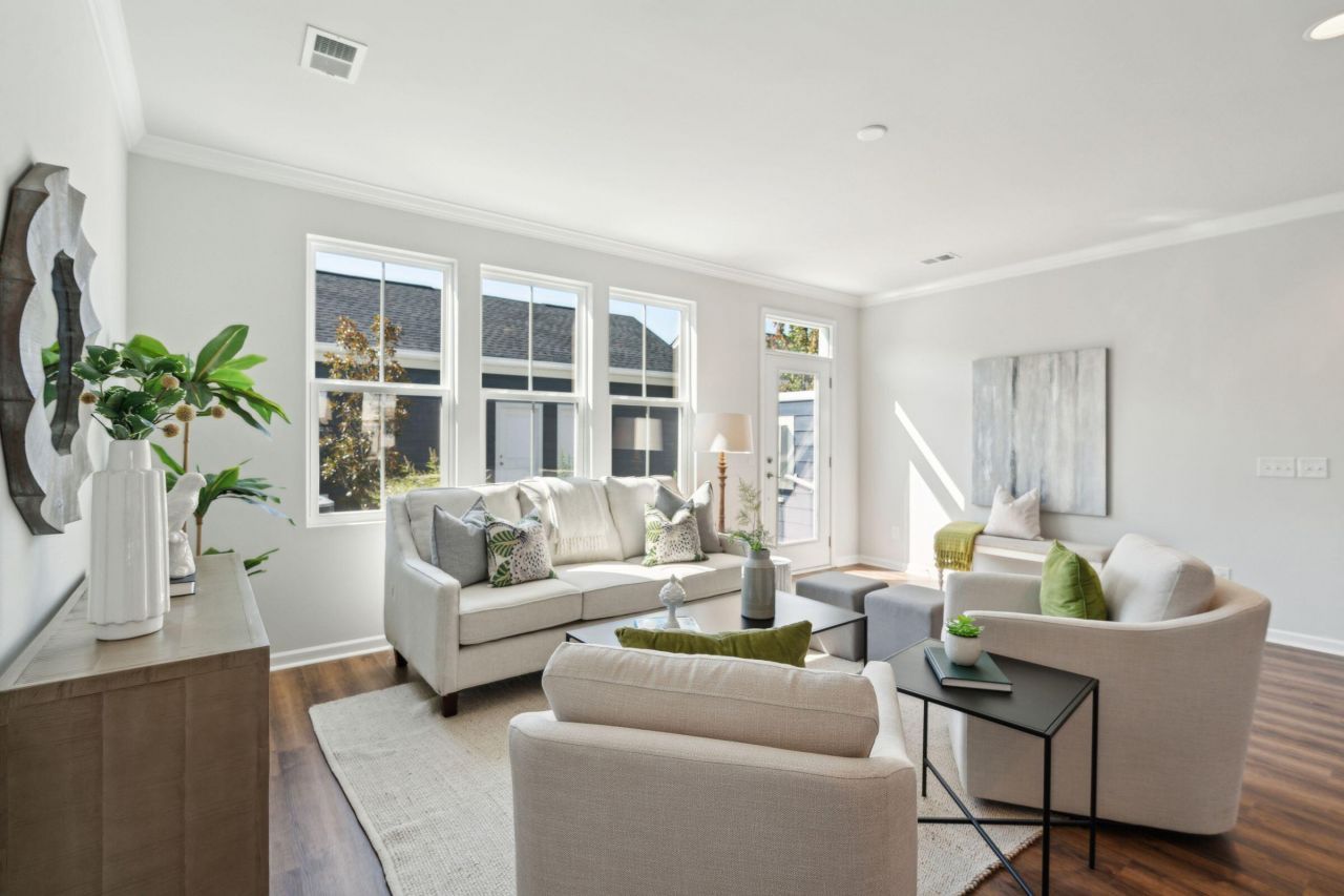 222 Swaying Pine Lane Photo 16