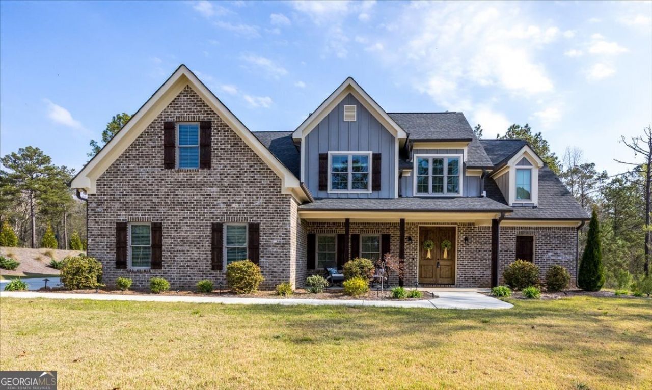 303 Tuxedo Circle, Forsyth, GA 31029 Main Photo