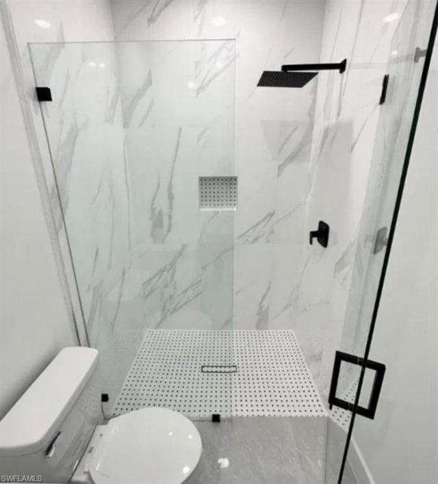 907 NE 13th Pl, Cape Coral, FL 33909 Photo