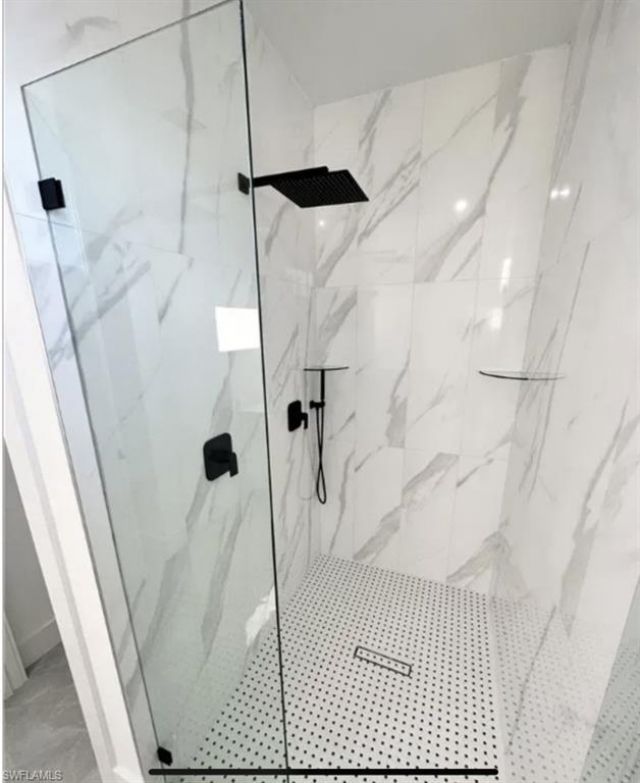 907 NE 13th Pl, Cape Coral, FL 33909 Photo