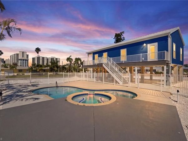 1 Fairview BLVD, FORT MYERS BEACH, FL 33931