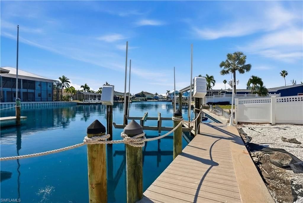 1 Fairview Blvd, Fort Myers Beach, FL 33931 Photo