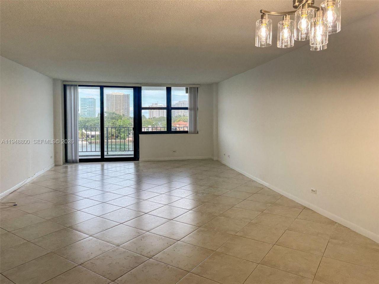 10101 E Bay Harbor Dr, Unit 504, Bay Harbor Islands, FL 33154 Photo