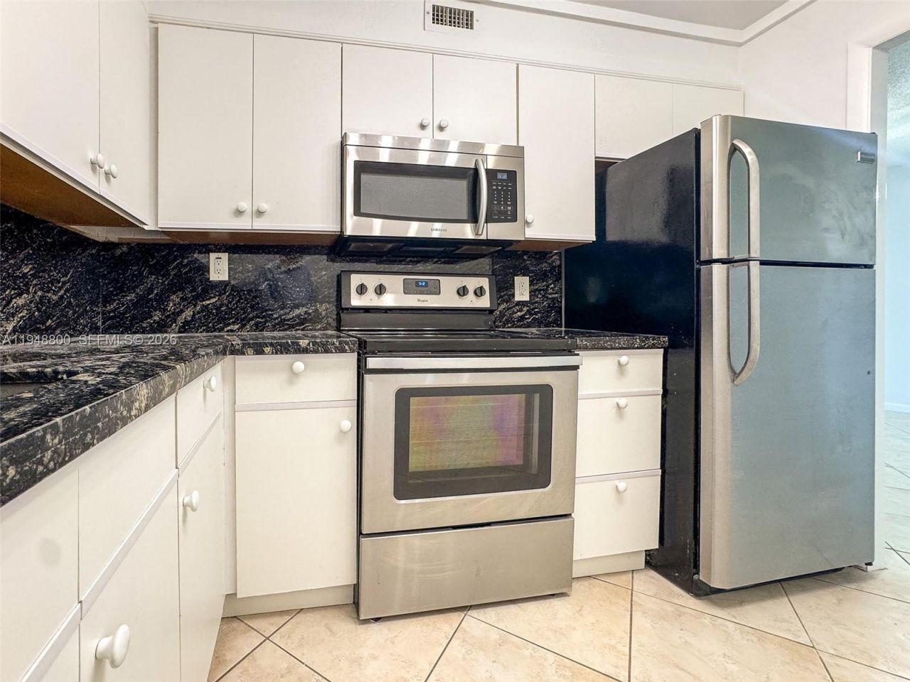 10101 E Bay Harbor Dr, Unit 504, Bay Harbor Islands, FL 33154 Photo