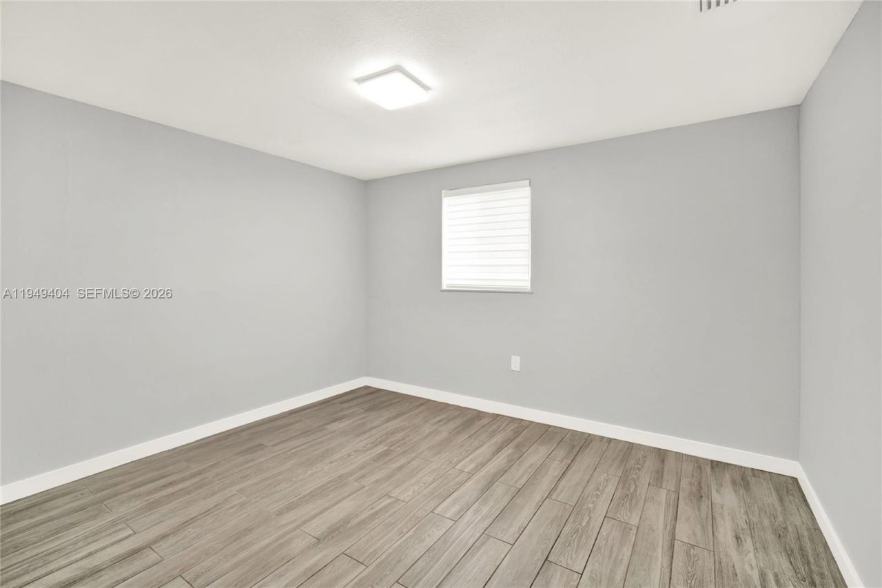 463 E 61st St, Hialeah, FL 33013 Photo