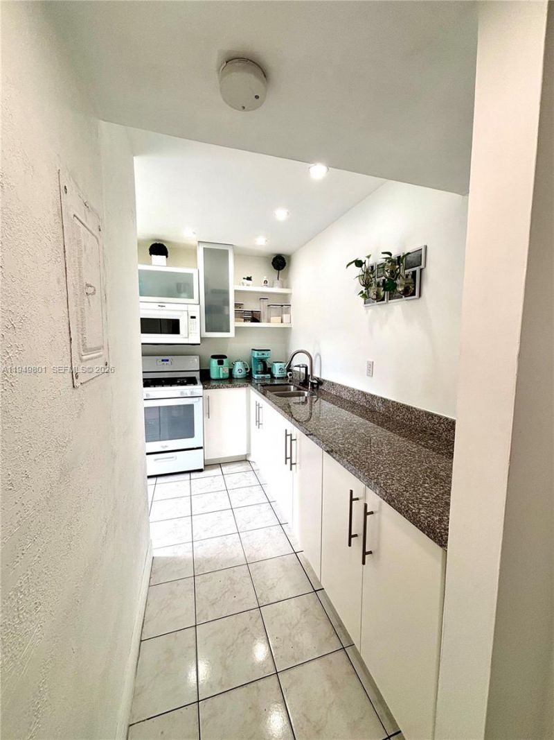 8384 SW 154th Ave, Unit 68, Miami, FL 33193 Photo