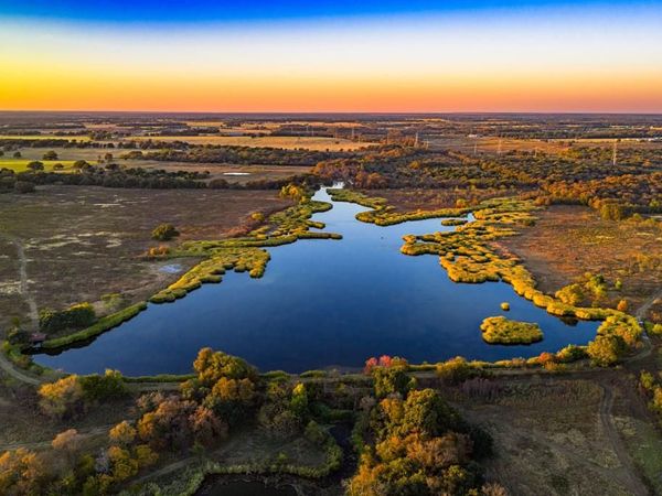 345 Fm 933 , Aquilla, TX 76622