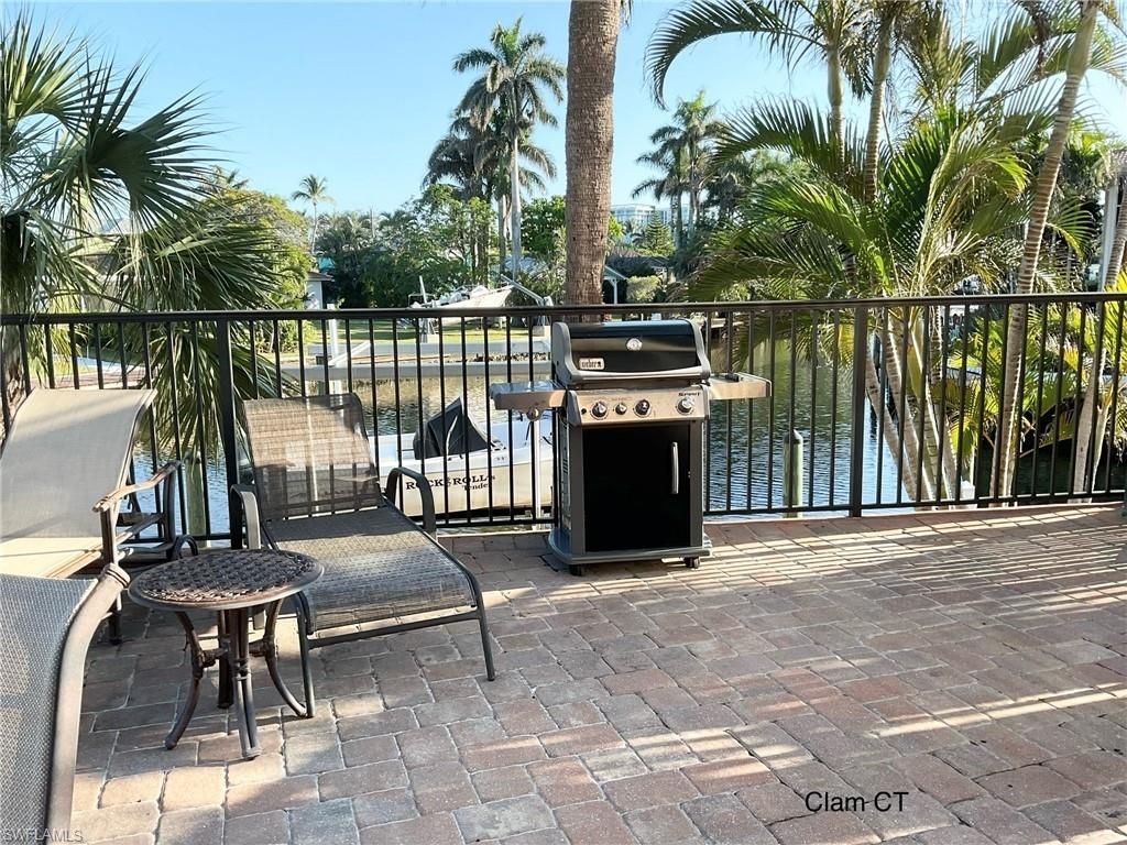 1165 Clam Ct, Unit 7, Naples, FL 34102 Photo