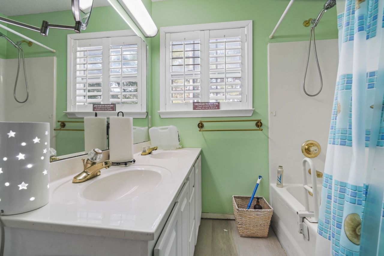 408 Rosemary St. Photo 18