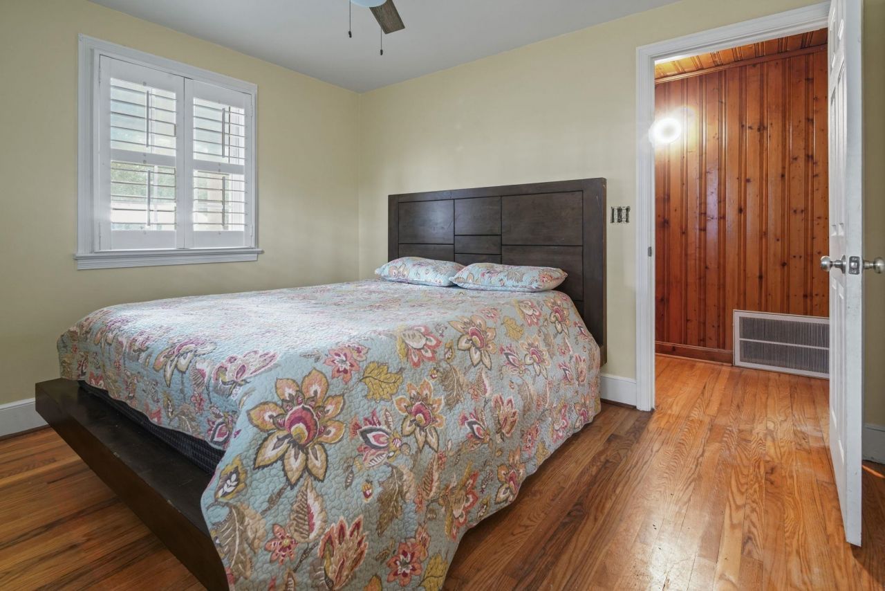 408 Rosemary St. Photo 19