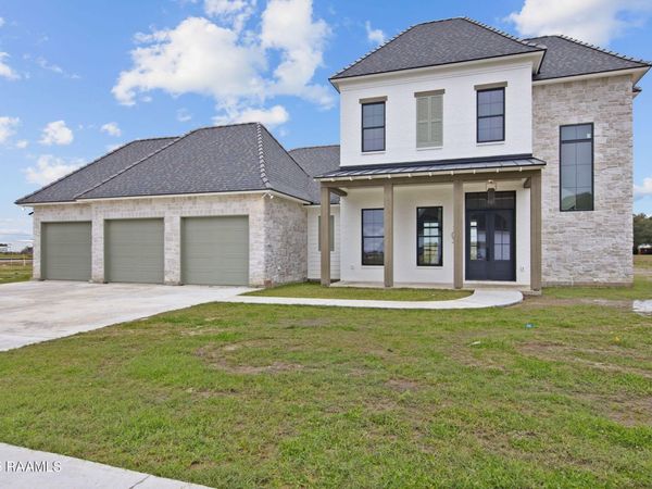 103 Ivy Cottage Drive , Youngsville, LA 70592