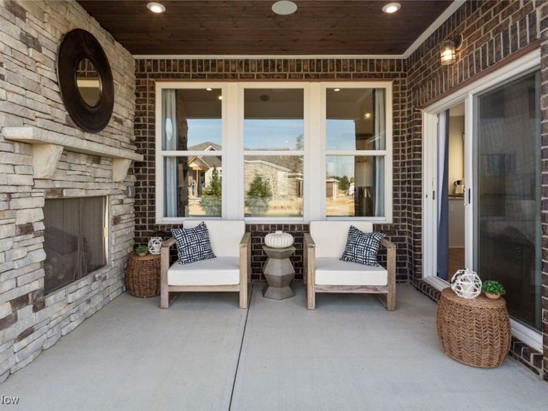 821 Colesbourne Circle, Uniontown, OH 44685 Photo 20