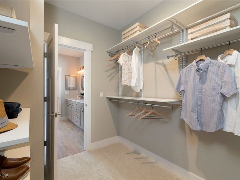 821 Colesbourne Circle, Uniontown, OH 44685 Photo 33