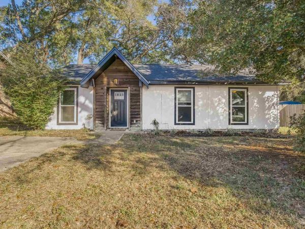 7714 Brook Meadow Pl, Pensacola, FL 32514