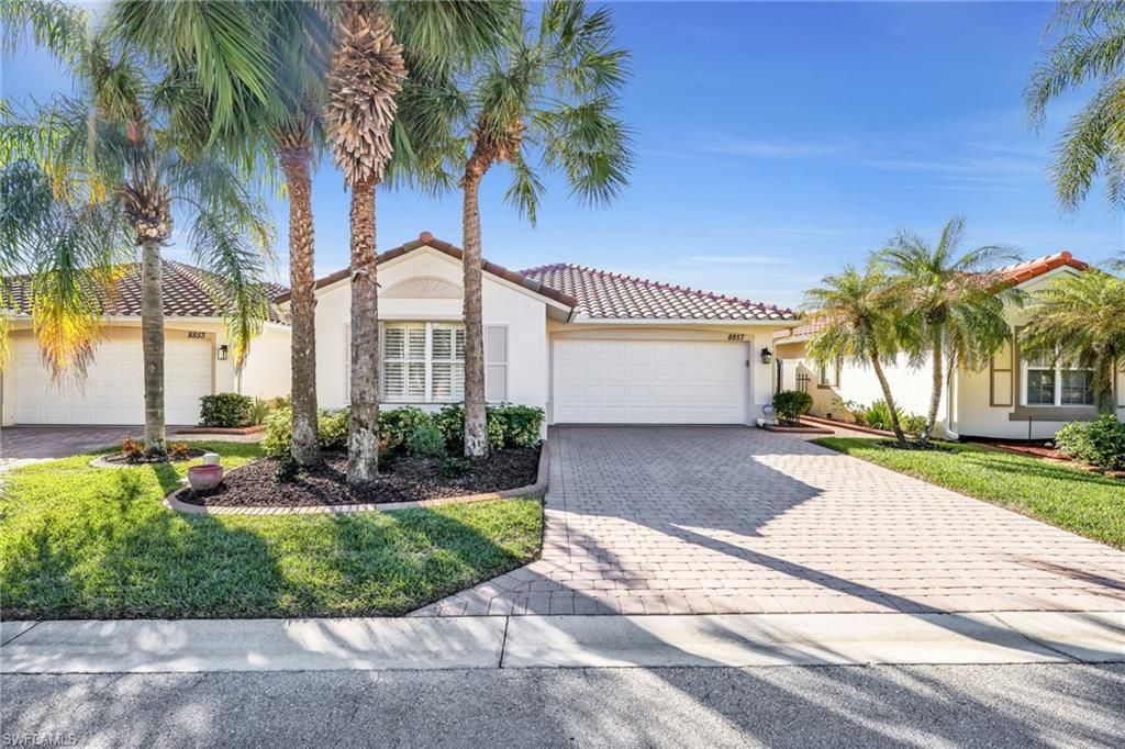 8857 Cascades Isle Blvd, Estero, FL 33928 Photo