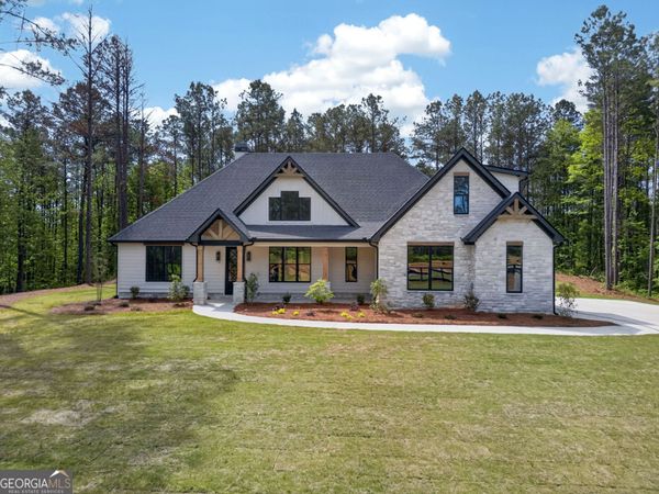 755 Crews Road, Carrollton, GA 30116