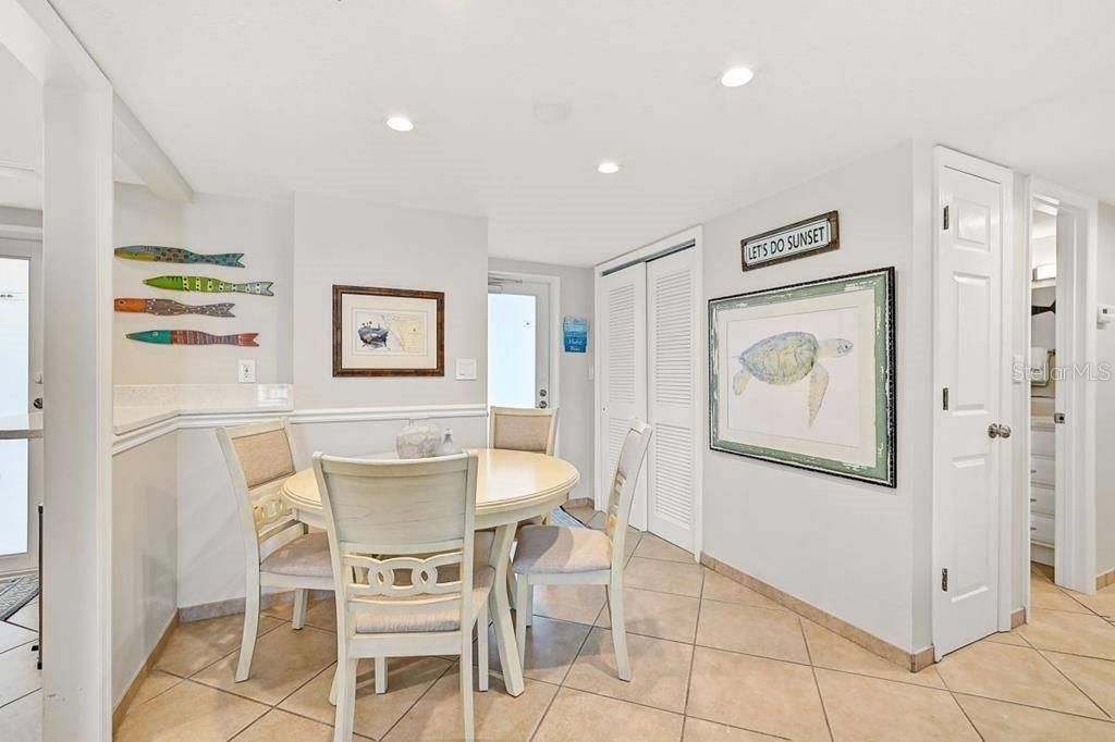 6154 Midnight Pass Road, Unit 206, Sarasota, FL 34242 Photo