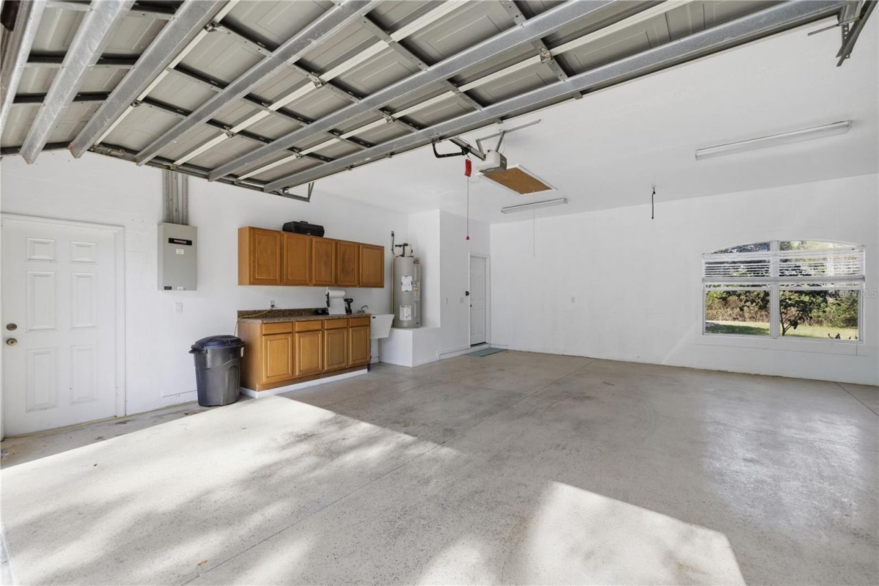 19040 NW 88th Avenue Road, Reddick, FL 32686 Photo