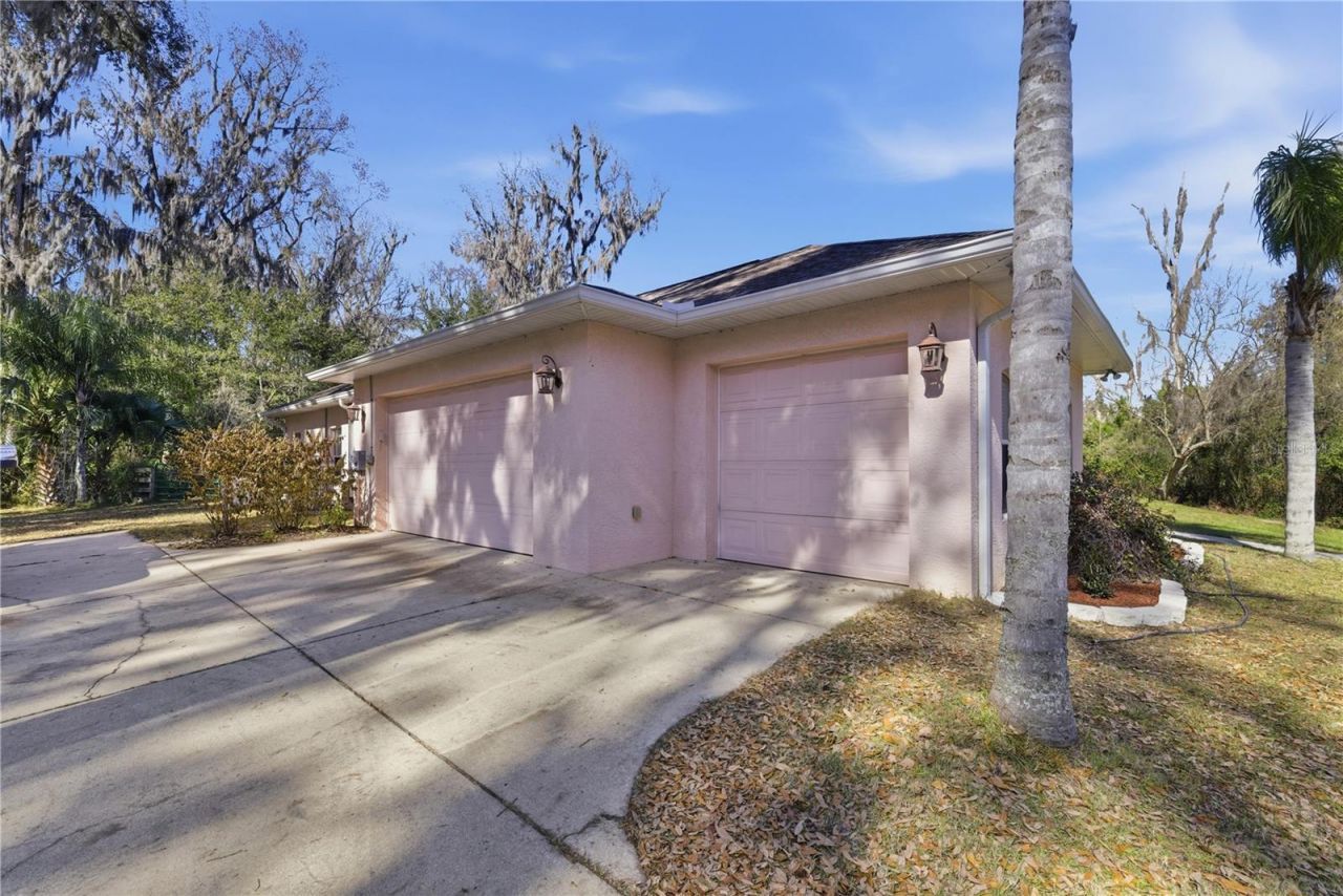 19040 NW 88th Avenue Road, Reddick, FL 32686 Photo
