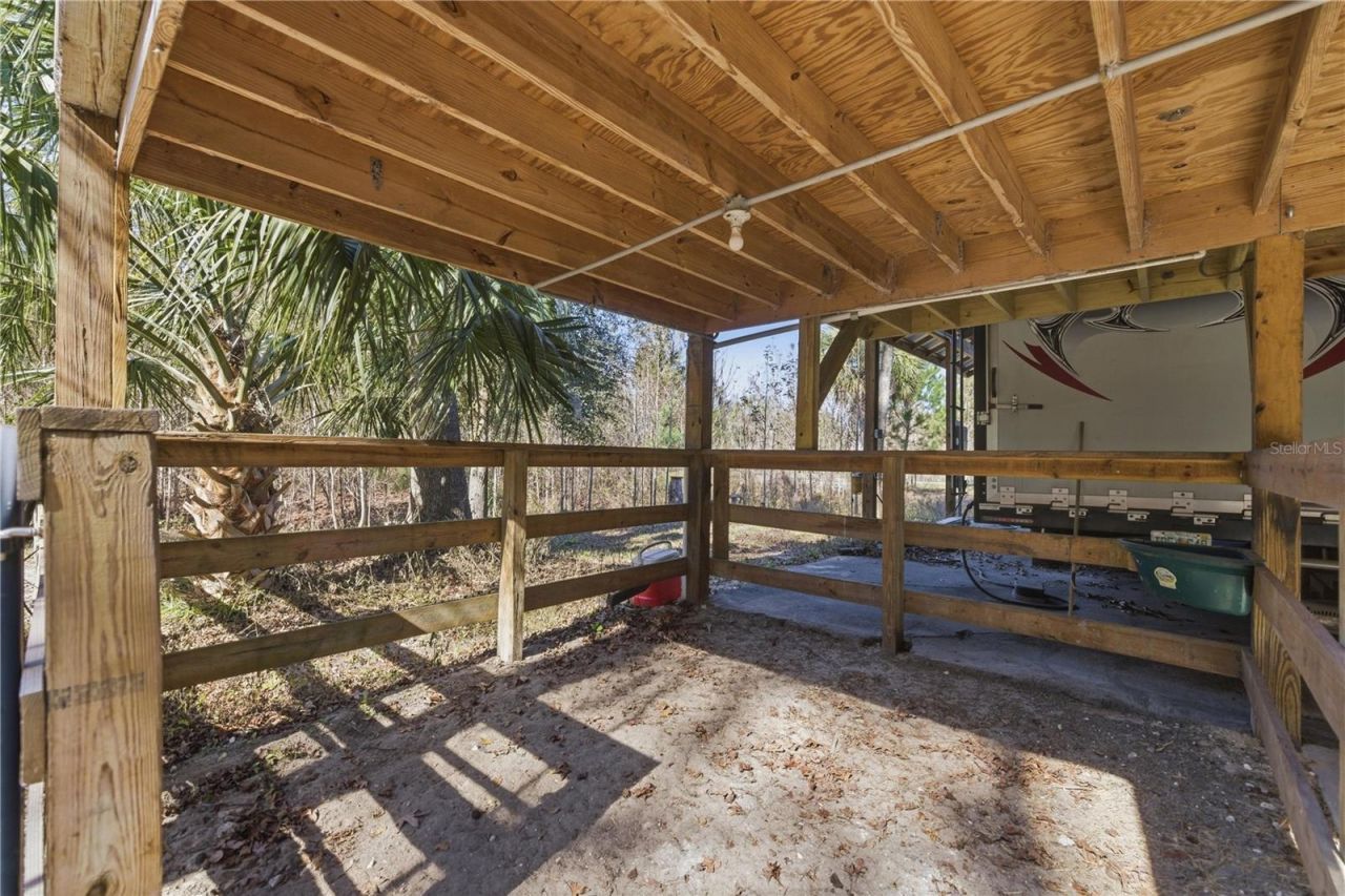 19040 NW 88th Avenue Road, Reddick, FL 32686 Photo