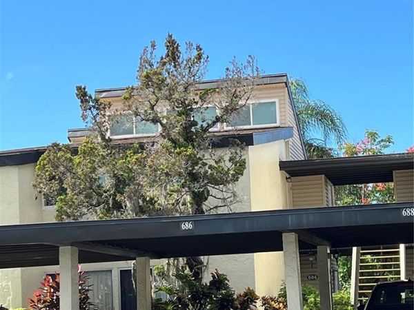 686 WHITE PINE TREE ROAD, Unit 64, VENICE, FL 34285