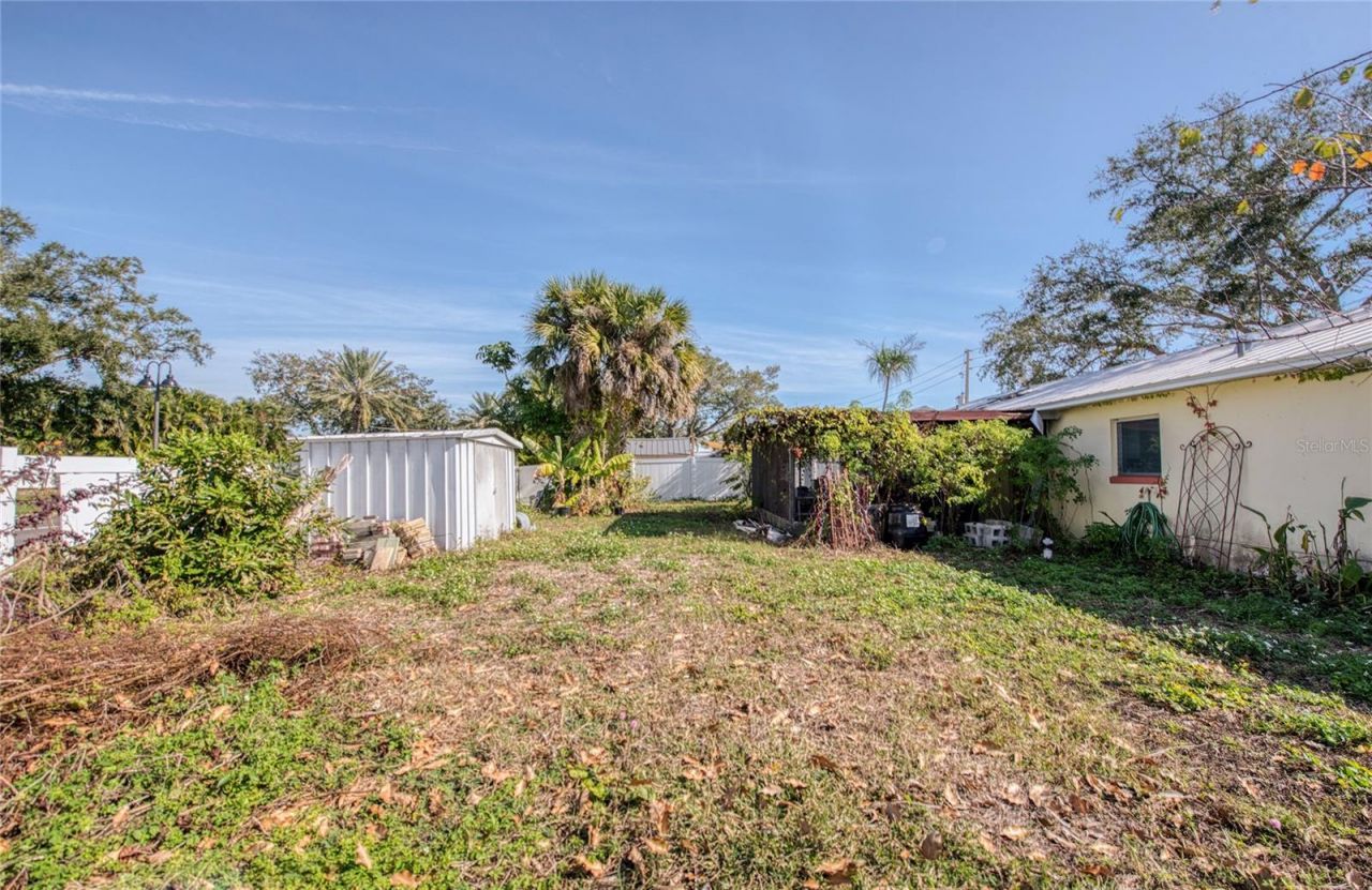 7833 Causeway Boulevard S, Saint Petersburg, FL 33707 Photo